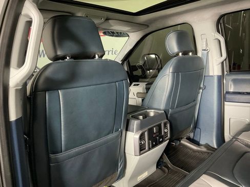 Used 2022 Ford F250 Limited image 15