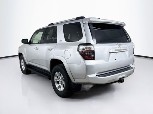 Used 2020 Toyota 4Runner SR5 Premium w/ Moonroof Package AWD/4WD image 31