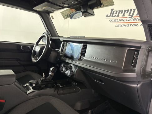 Used 2025 Ford Bronco Big Bend image 27