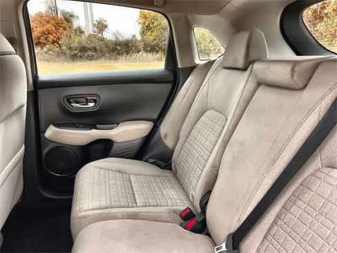 Certified 2025 Honda HR-V LX image 14