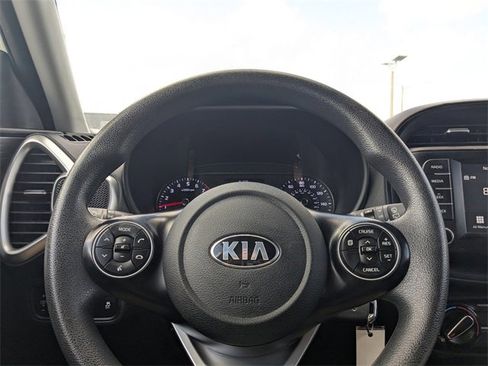 Used 2020 Kia Soul LX image 23