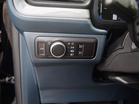 Used 2025 Ford Maverick Tremor AWD/4WD image 7