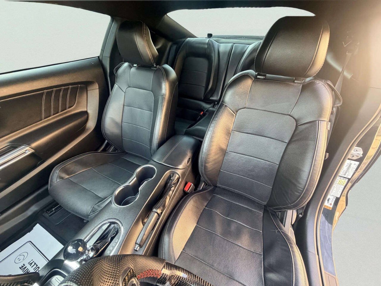 Used 2017 Ford Mustang GT Premium RWD image 18