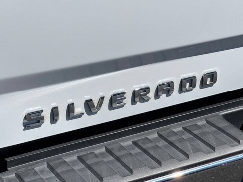 Used 2014 Chevrolet Silverado 1500 LT w/ LT Convenience Package AWD/4WD image 30