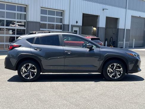 Certified 2025 Subaru Crosstrek 2.5i Premium AWD/4WD image 14