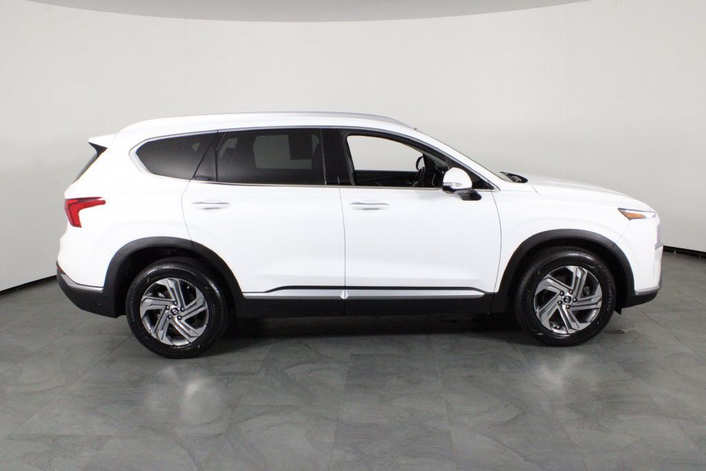 Certified 2023 Hyundai Santa Fe SEL w/ Premium Package FWD image 12