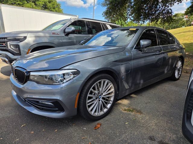 Used 2018 BMW 530e RWD image 3