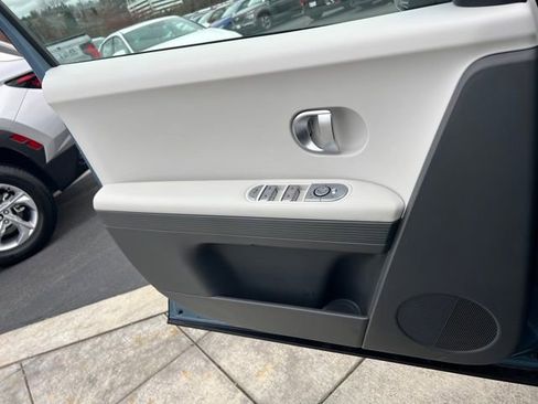 Certified 2024 Hyundai Ioniq 5 SEL image 18
