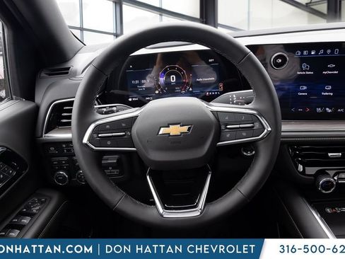 New 2026 Chevrolet Suburban Premier w/ Sun And Tow Package AWD/4WD image 5