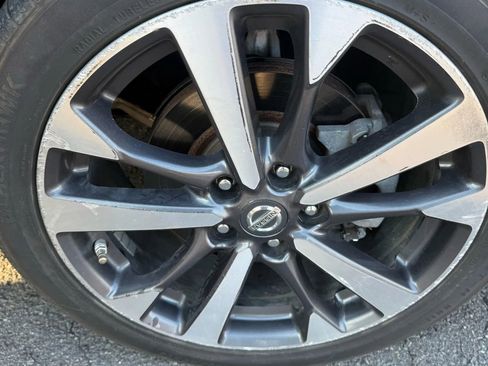 Used 2017 Nissan Altima 2.5 SR image 25