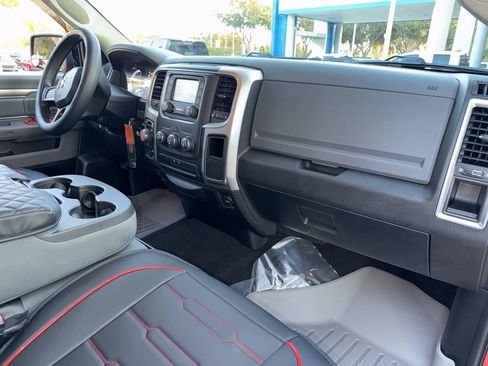 Used 2020 RAM 1500 Classic SLT image 16