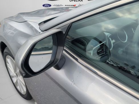 Used 2024 Toyota Camry LE image 12