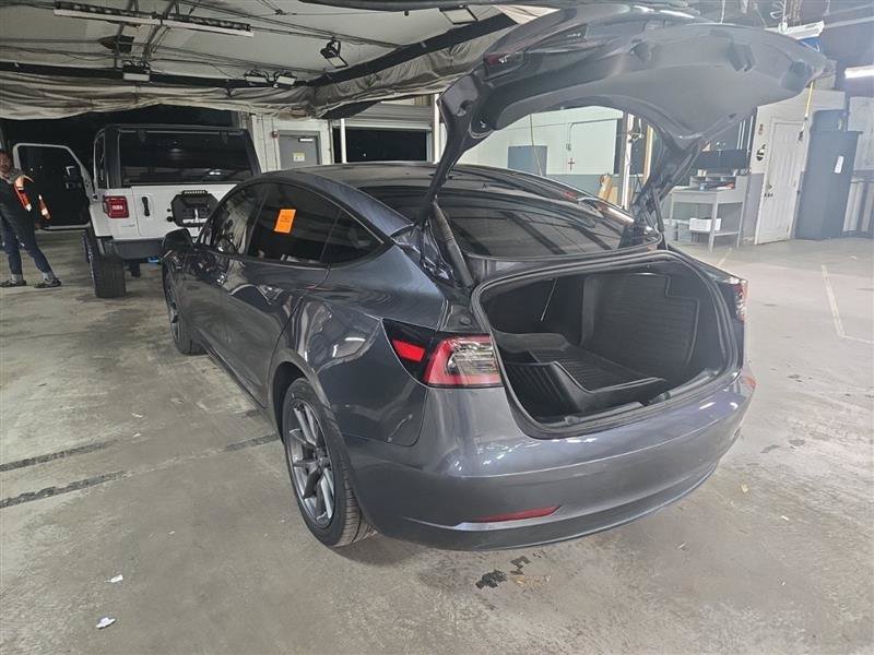 Used 2023 Tesla Model 3 Standard Range RWD image 5