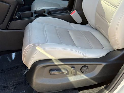 Used 2020 Honda CR-V EX-L image 14