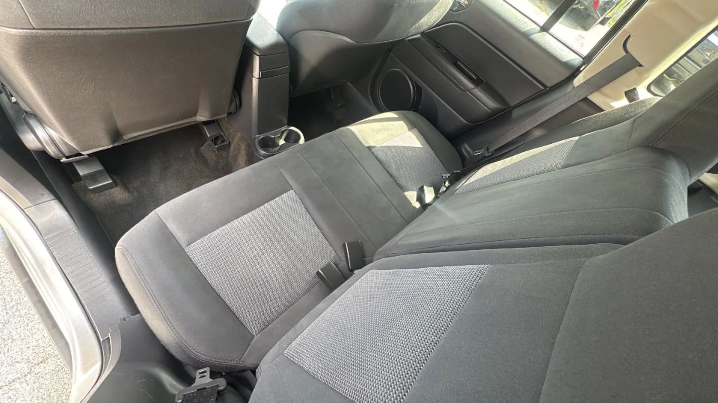 Used 2013 Jeep Compass Sport FWD image 18