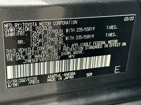 Used 2023 Toyota RAV4 XSE w/ Weather Package AWD/4WD image 29