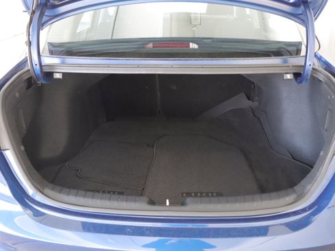 Used 2023 Kia Forte LXS image 15