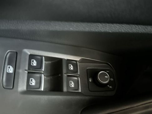 Used 2023 Volkswagen Jetta S FWD image 17