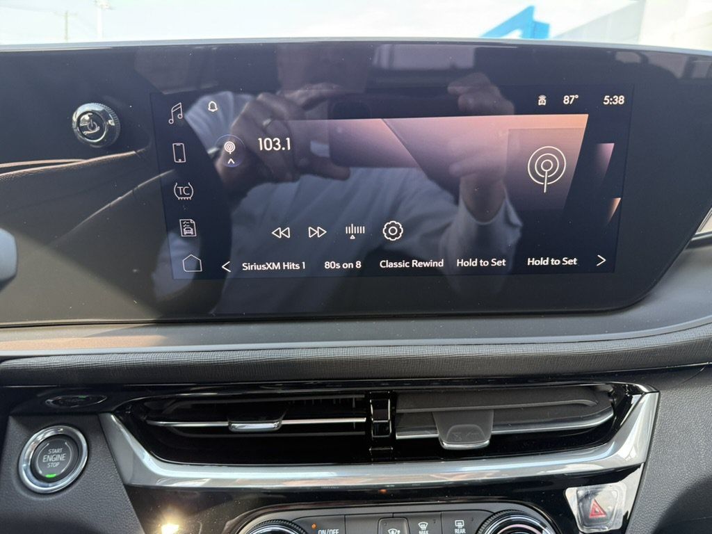 New 2026 Buick Envista Sport Touring w/ Convenience I Package FWD image 17