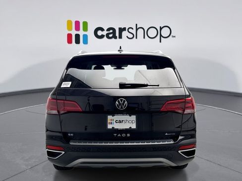 Used 2024 Volkswagen Taos SE AWD/4WD image 4