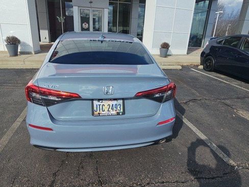 Used 2024 Honda Civic Sport image 5