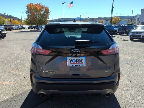 Used 2024 Ford Edge Titanium image 5