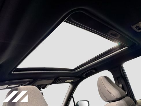 New 2026 Subaru Forester Premium AWD/4WD image 20