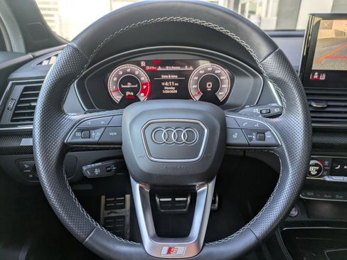 Used 2023 Audi SQ5 Premium Plus w/ Premium Plus Package image 13