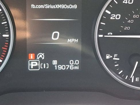 Used 2024 Subaru Crosstrek 2.0i Premium AWD/4WD image 19