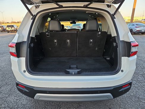 Used 2023 Honda Pilot EX-L image 14