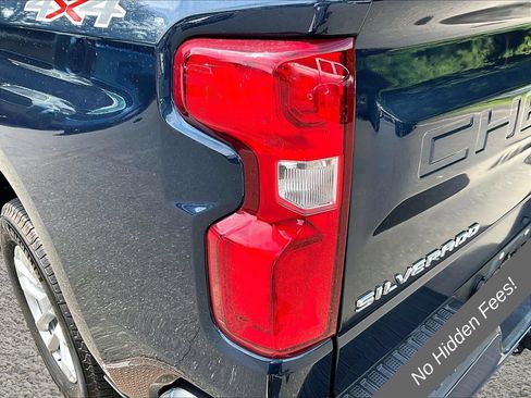 Used 2023 Chevrolet Silverado 1500 RST w/ Protection Package AWD/4WD image 25