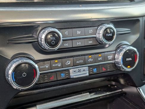 Used 2023 Ford F150 Lariat image 11