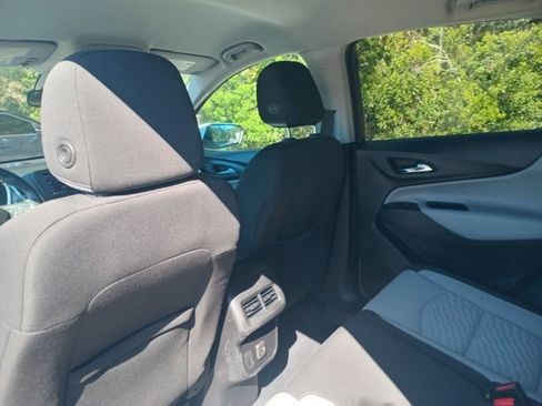 Used 2020 Chevrolet Equinox LT image 11