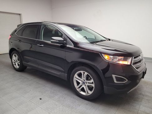 Used 2018 Ford Edge Titanium FWD image 11