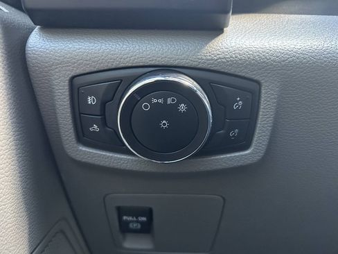 Used 2018 Ford F150 XL w/ Equipment Group 101A Mid RWD image 14