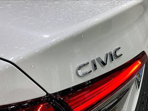 Certified 2023 Honda Civic Sport image 22