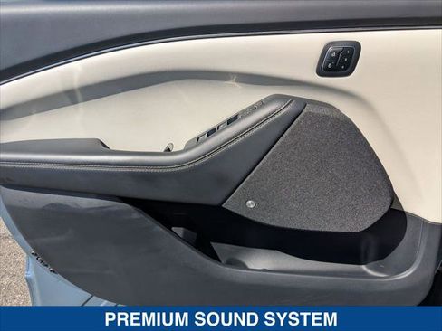 Used 2023 Ford Mustang Mach-E Premium image 10