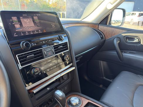 Certified 2024 Nissan Armada SL w/ Cargo Package image 21