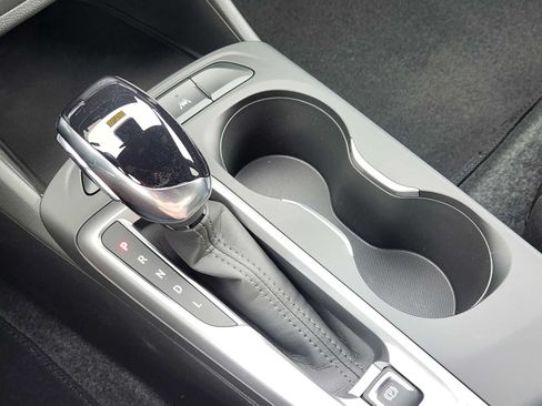 New 2026 Buick Envista Sport Touring FWD image 22