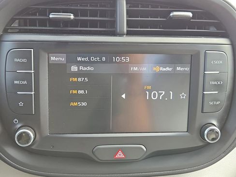 Used 2023 Kia Soul LX w/ LX Technology Package image 27