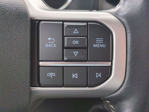 Used 2024 Ford Expedition XLT AWD/4WD image 19