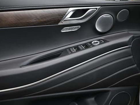 New 2026 Genesis GV80 2.5T Prestige image 16