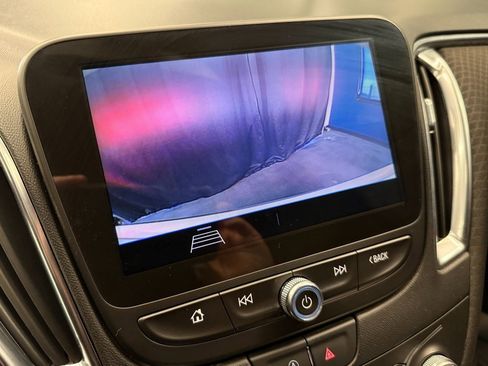 Used 2020 Chevrolet Malibu LT image 13