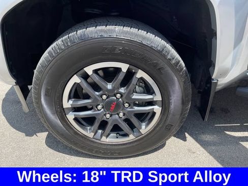 Used 2024 Toyota Tacoma TRD Sport w/ TRD Sport Premium Package AWD/4WD image 24