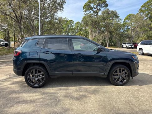 New 2026 Jeep Compass Latitude image 2