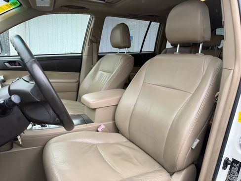 Used 2008 Toyota Highlander Sport image 7