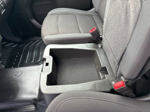 Used 2025 GMC Sierra 2500 Pro image 24