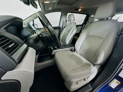 Used 2022 Honda Odyssey EX-L image 13