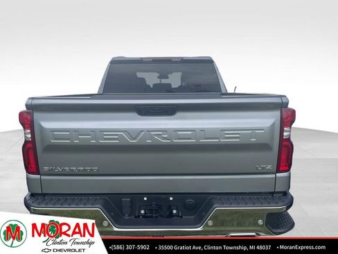 Used 2023 Chevrolet Silverado 1500 LTZ AWD/4WD image 4