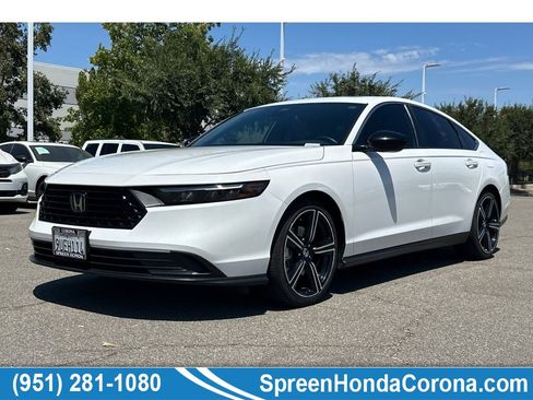 Used 2025 Honda Accord Sport image 1